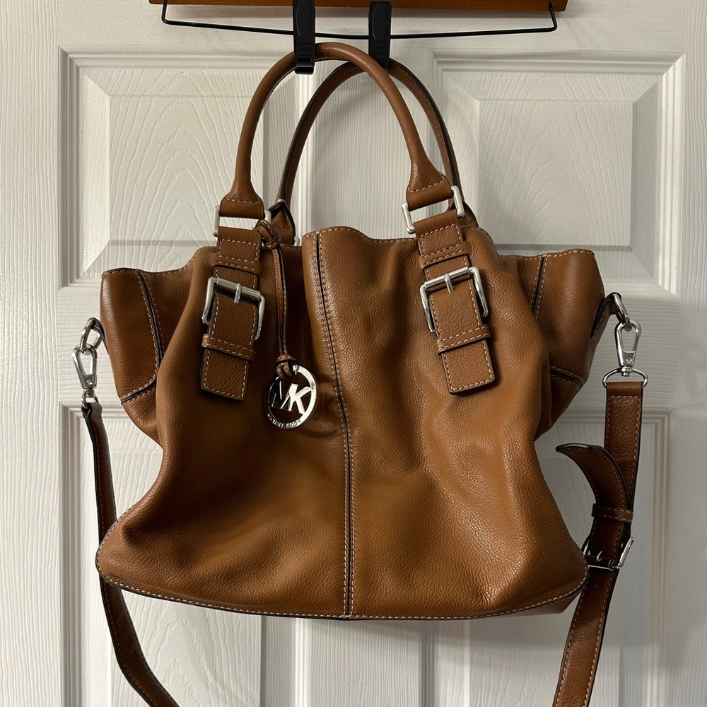 Michael Kors leather Purse